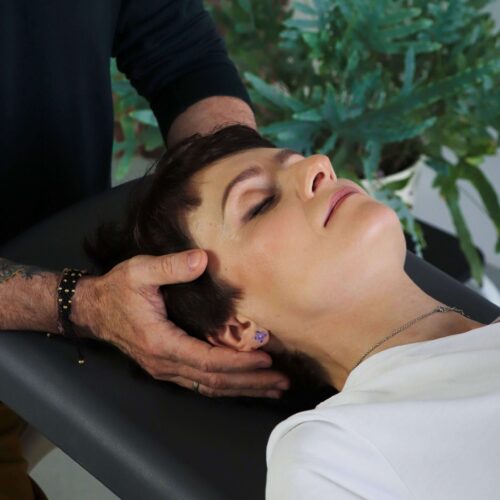 holistyczna praca z ciałem osteopatia i terapia manualna